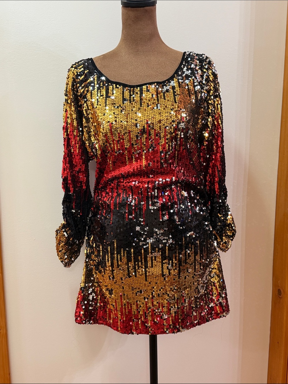 Boston Proper Sequin Ombre Scoop Neck Party Top/Mini Dress Size Medium NWOT